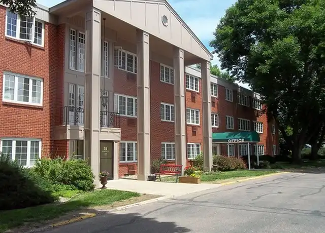 Property at Clifton Estates Apartments - 55 W Clifton Ave, Sioux City, IA, 51104, 1 bed, 1 bath, [object Object]