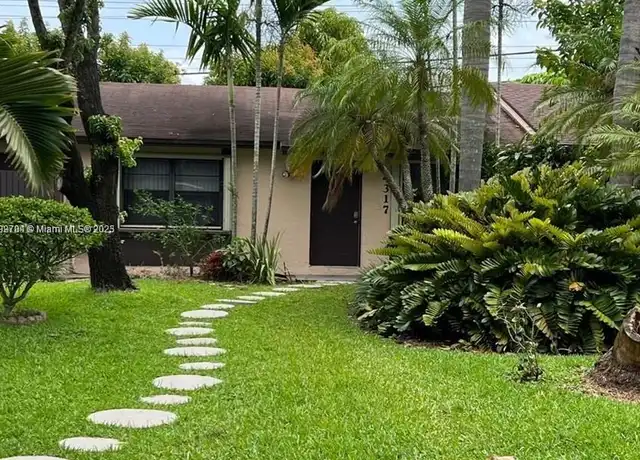 Property at 4317 SW 136th Pl Unit 4317, Miami, FL, 33175, 2 beds, 1 bath, [object Object]