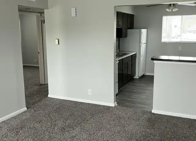 Property at 6983 Dixie Hwy Unit 101, Louisville, KY, 40258, 2 beds, 1 bath, [object Object]