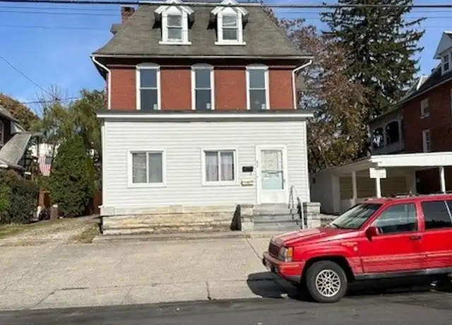 Property at 757 Maple St Unit 2, Lebanon, PA, 17046, 2 beds, 1 bath, [object Object]