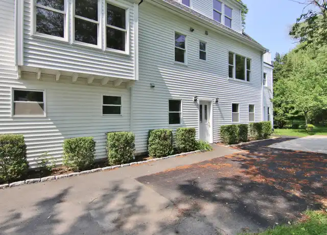 Property at 821 Long Ridge Rd, Stamford, CT, 06902, 2 beds, 1 bath, [object Object]