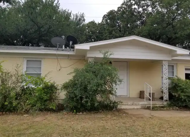 Property at 5908 Maceo Ln, Fort Worth, TX, 76112, 3 beds, 2 baths, [object Object]