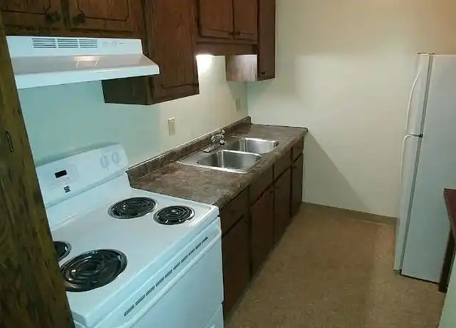 Property at 2115 Meadow Ln Unit 12, Schererville, IN, 46375, 1 bed, 1 bath, [object Object]