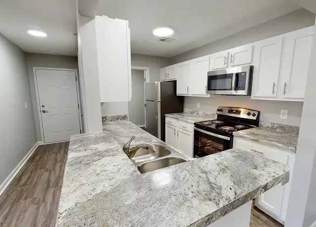 Property at Burlington Oaks Apartments - 6060 Taylor Dr, Burlington, KY, 41005, 1 bed, 1 bath, [object Object]