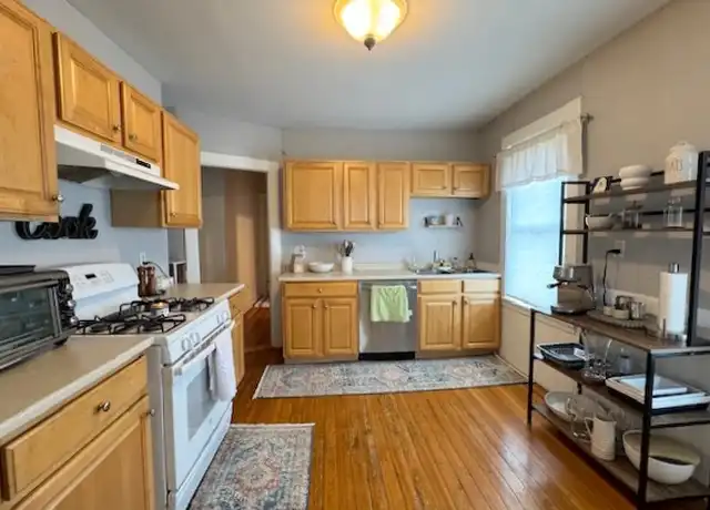 Property at 77 Turner St #3, Brighton, MA, 02135, 2 beds, 1 bath, [object Object]