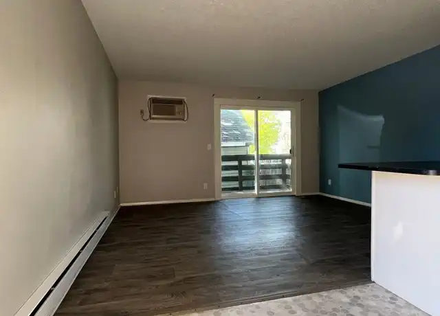 Property at 921 4th St S Unit 5, La Crosse, WI, 54601, 2 beds, 1 bath, [object Object]