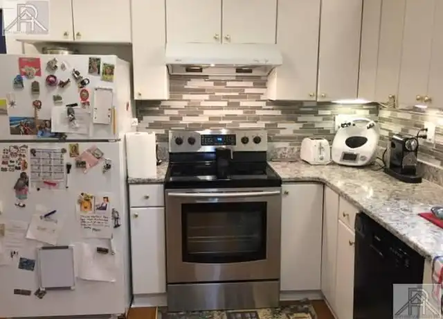 Property at 72 Stearns Rd Unit 1, Brookline, MA, 02446, 3 beds, 1.5 baths, [object Object]