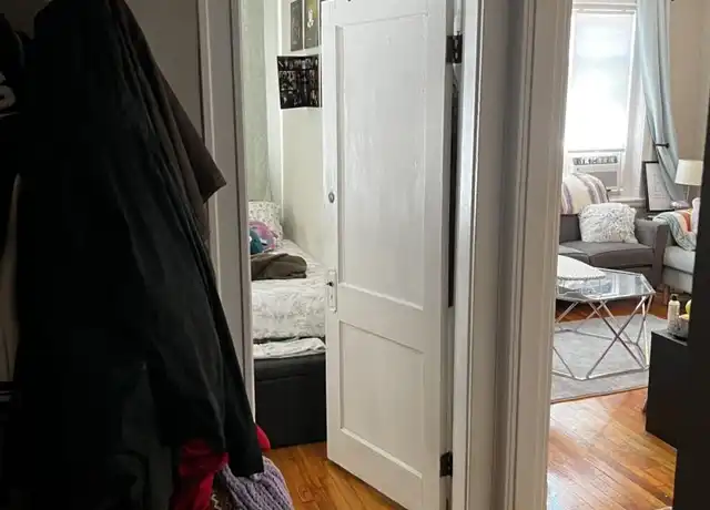 Property at 34 Ransom Rd, Boston, MA, 02135, 2 beds, 1 bath, [object Object]