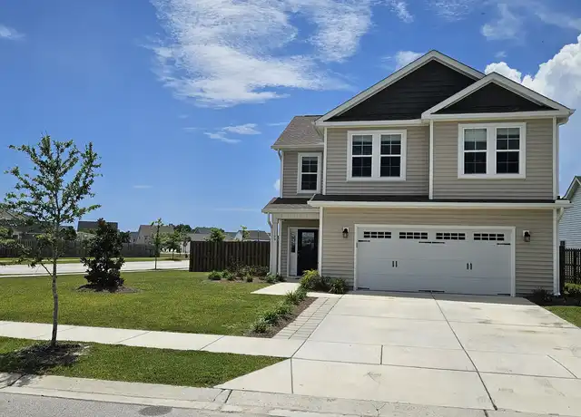 Property at 109 Bachmans Trl, Hampstead, NC, 28443, 4 beds, 2.5 baths, [object Object]