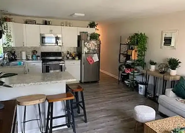 Property at 206 W Corporation St Unit LS-A, Durham, NC, 27701, 2 beds, 1 bath, [object Object]