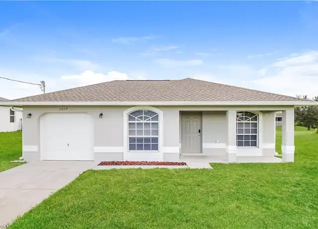 Property at 2607 30th St SW, Lehigh Acres, FL, 33976, 3 beds, 2 baths, [object Object]