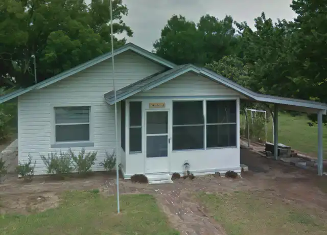 Property at 403 Virginia St, Frostproof, FL, 33843, 3 beds, 1 bath, [object Object]
