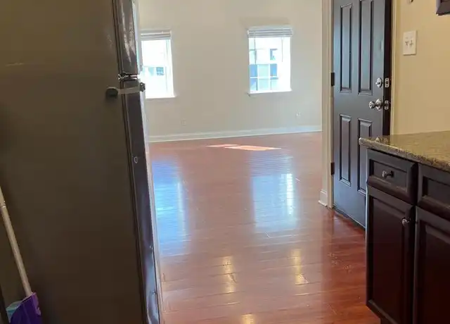 Property at 989 N Marshall St Unit 2, Philadelphia, PA, 19123, 2 beds, 1 bath, [object Object]