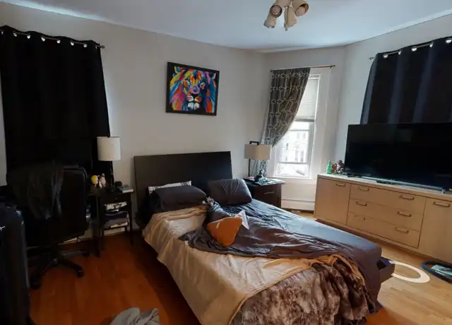 Property at 11 Beacon St Unit 3, Somerville, MA, 02143, 3 beds, 2 baths, [object Object]
