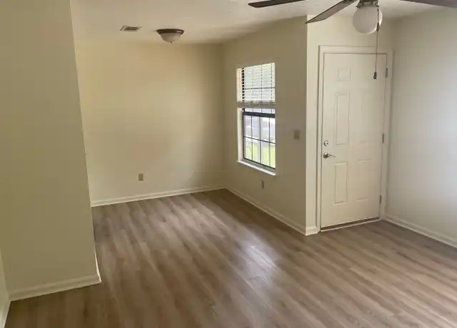 Property at 319 Dixie Dr Unit 1B, Tallahassee, FL, 32304, 1 bed, 1 bath, [object Object]