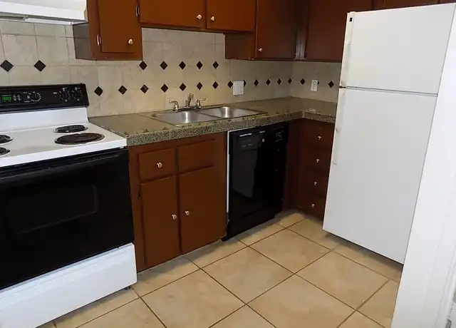 Property at 700 W University Dr #209, Tempe, AZ, 85281, 1 bed, 1 bath, [object Object]