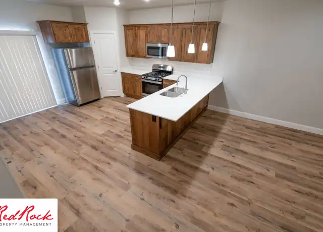 Property at 499 N 550 W, Hurricane, UT, 84737, 4 beds, 2.5 baths, [object Object]