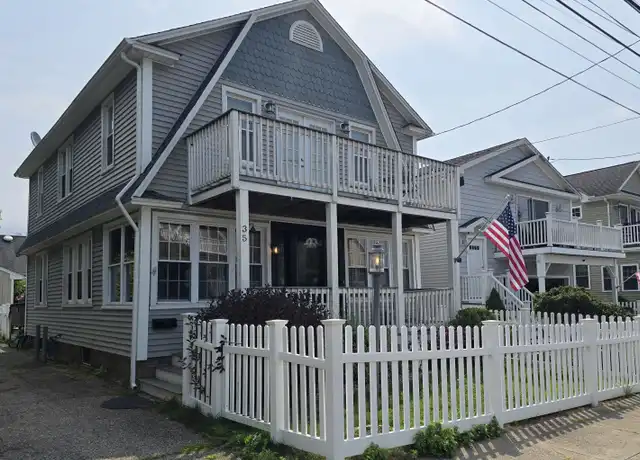 Property at 35 Coolridge Rd, Milford, CT, 06460, 3 beds, 2.5 baths, [object Object]