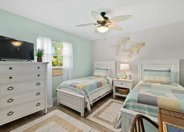 Property at 9 Collingville Ct, Palm Coast, FL, 32137, 3 beds, 2 baths, [object Object]