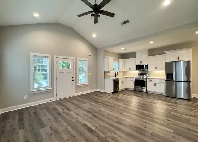 Property at 309 Georgia St, Pine Mountain, GA, 31822, 3 beds, 2 baths, [object Object]
