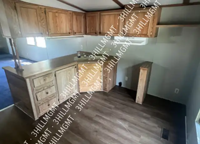 Property at 1226 S Bloomington St Unit 103, Greencastle, IN, 46135, 2 beds, 1 bath, [object Object]