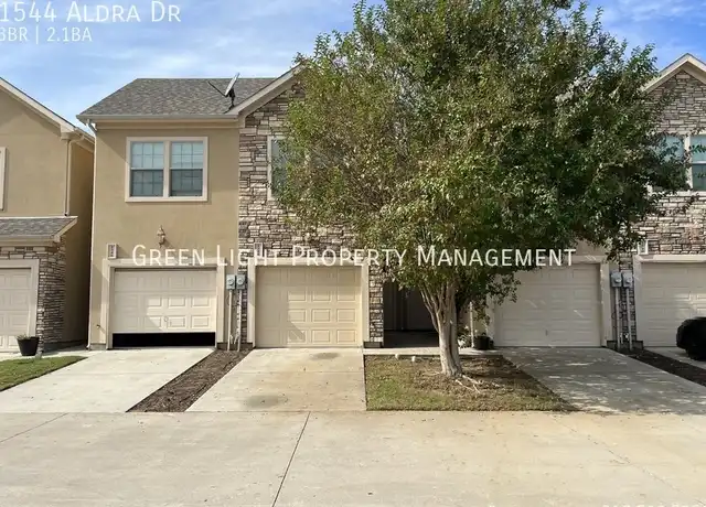 Property at 1544 Aldra Dr, Fort Worth, TX, 76120, 3 beds, 2.5 baths, [object Object]