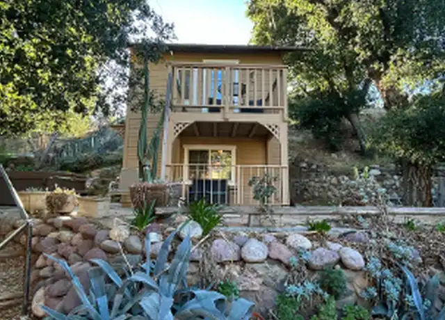 Property at 33317 Eastern Ave, Santa Clarita, CA, 91390, 1 bed, 1 bath, [object Object]