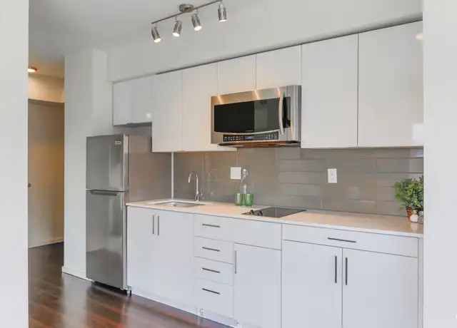 Property at 5001 Brooklyn Ave NE Unit 510, Seattle, WA, 98105, 0 beds, 1 bath, [object Object]
