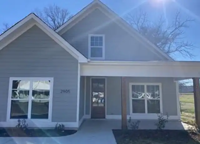 Property at 2905 9th Ave SW, Huntsville, AL, 35805, 3 beds, 3 baths, [object Object]