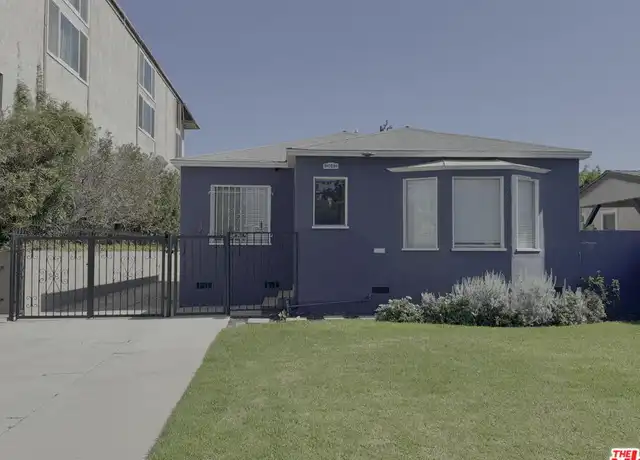 Property at 12442 Short Ave, Los Angeles, CA, 90066, 2 beds, 1 bath, [object Object]