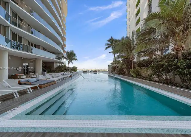 Property at 488 NE 18th St #4703, Miami, FL, 33132, 1 bed, 1.5 baths, [object Object]