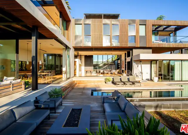 Property at 3715 Wasatch Ave, Los Angeles, CA, 90066, 7 beds, 7 baths, [object Object]