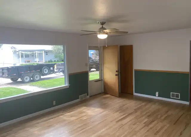 Property at 624 Colorado St, Fort Collins, CO, 80524, 3 beds, 1 bath, [object Object]