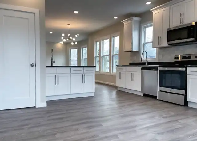 Property at 365 Winthrop Ave Unit 2, New Haven, CT, 06511, 3 beds, 2 baths, [object Object]