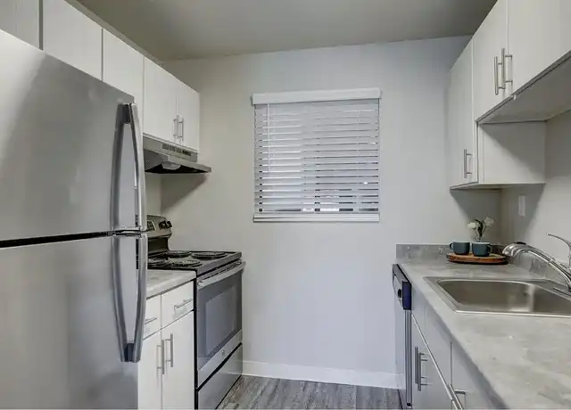 Property at Hudson at Highline - 7201 Leetsdale Dr, Denver, CO, 80224, 1-2 bed, 1 bath, [object Object]