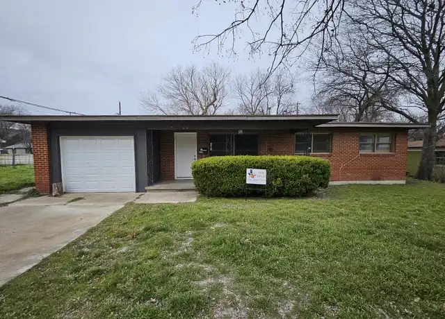 Property at 619 S 10th St, Killeen, TX, 76541, 3 beds, 1.5 baths, [object Object]