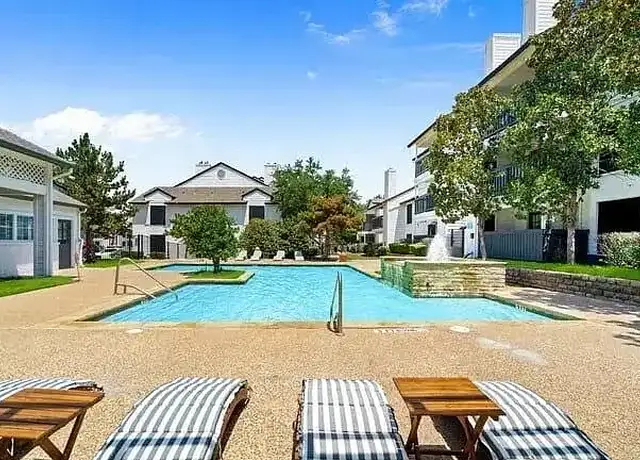 Photo of 6351 Hulen Bend Blvd, Fort Worth, TX 76132
