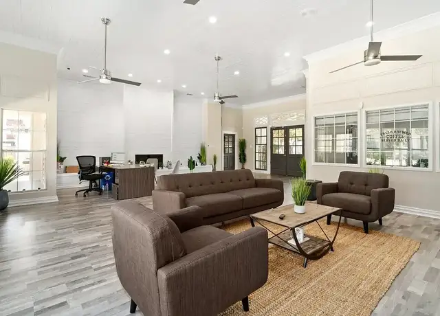 Photo of 6351 Hulen Bend Blvd, Fort Worth, TX 76132