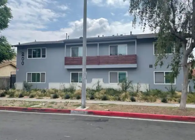 Property at 200 E Wakefield Ave Unit 4, Anaheim, CA, 92802, 5 beds, 2 baths, [object Object]