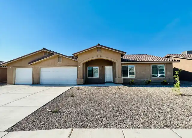 Property at 7602 E 43rd Ln, Yuma, AZ, 85365, 4 beds, 2 baths, [object Object]