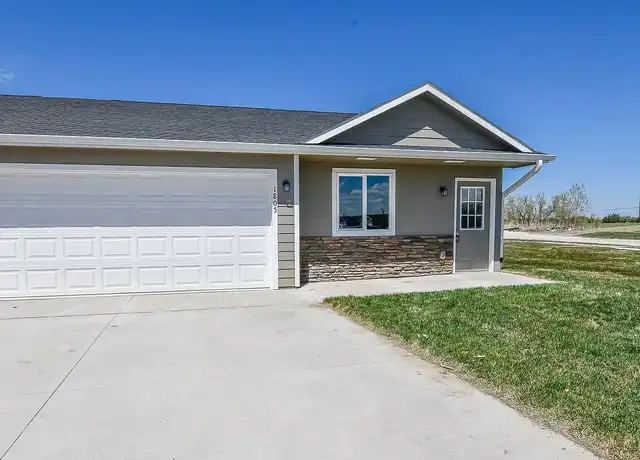 Property at Gateway Cottages by Kading - 900 S Kennedy Ave, Madrid, IA, 50156, 2-3 beds, 1-2 bath, Contact for Price
