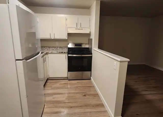 Property at 2620 E Cherry St Unit 5, Seattle, WA, 98122, 1 bed, 1 bath, [object Object]