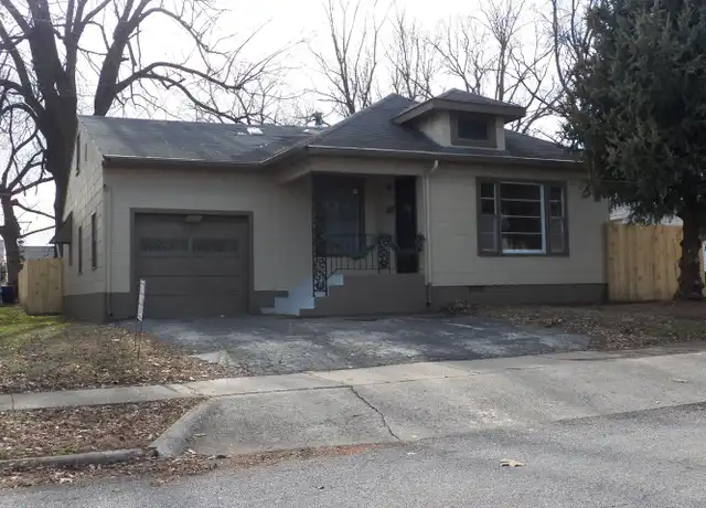 Property at 1480 E Cairo St, Springfield, MO, 65802, 3 beds, 2 baths, [object Object]