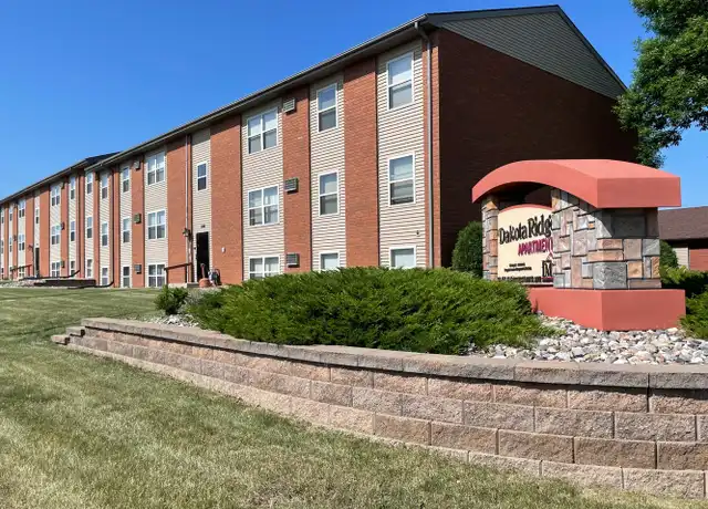 Property at Dakota Ridge - 3100 14th St SW, Minot, ND, 58701, 2 beds, 1.5 baths, [object Object]