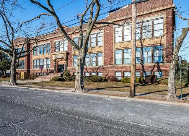 Property at 434 Lawrence St, Perth Amboy, NJ, 08861, 1 bed, 1 bath, [object Object]