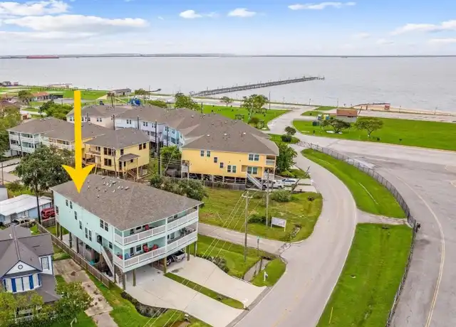 Property at 1111 San Jacinto St, La Porte, TX, 77571, 3 beds, 3 baths, [object Object]
