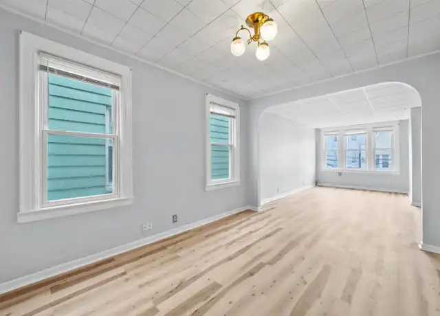 Property at 46 Clarke Ave Unit 2, Jersey City, NJ, 07304, 3 beds, 1 bath, [object Object]