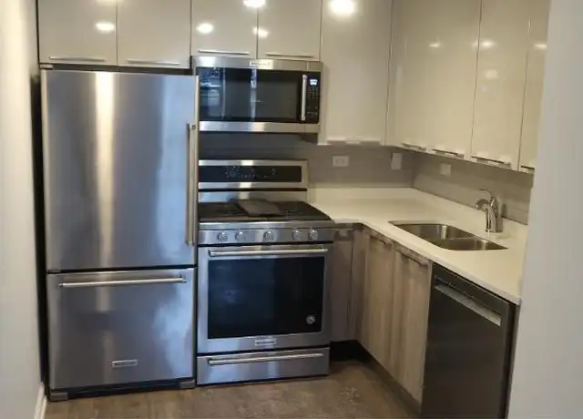 Property at 932 W Dakin St Unit 303, Chicago, IL, 60613, 2 beds, 2 baths, [object Object]