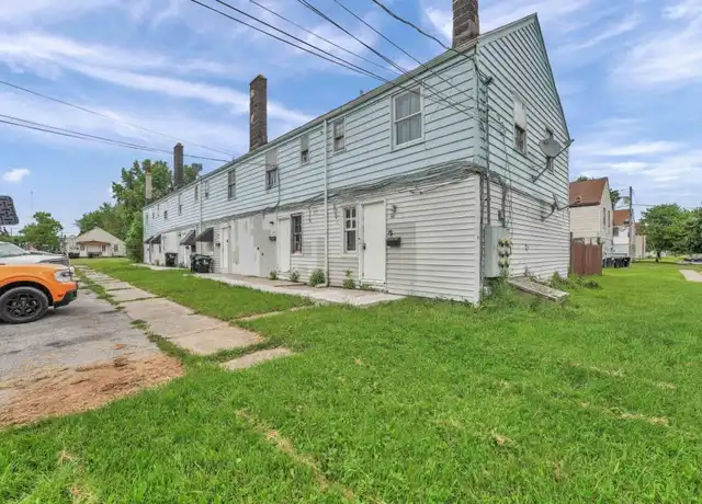 Property at 28 Blackmore St, Tonawanda, NY, 14150, 2 beds, 1 bath, [object Object]