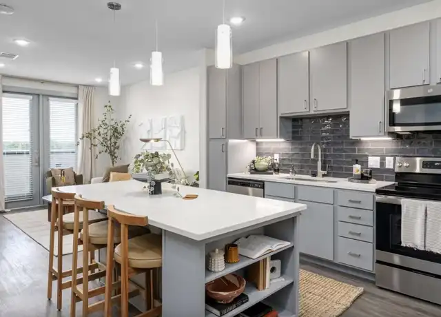 Property at 7950 Burnet Rd, Austin, TX, 78757, 1 bed, 1 bath, [object Object]